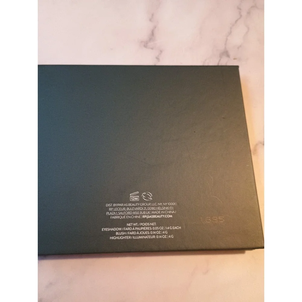 NEW Laura Geller Party in a Palette Night At The Opera Shadows Blush